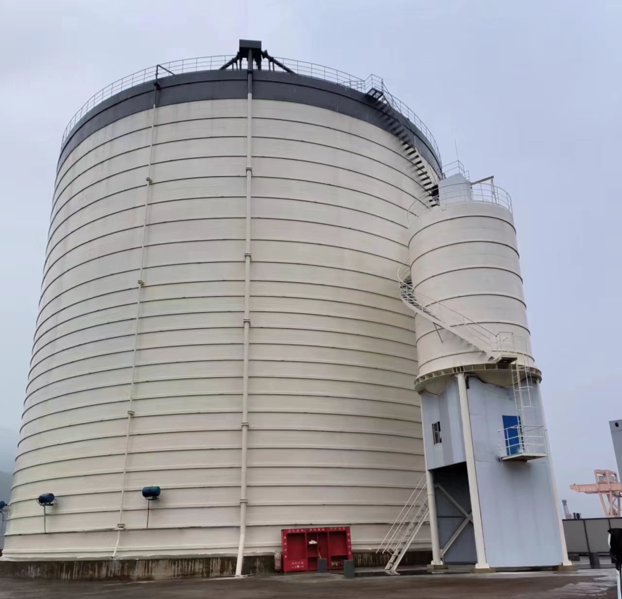 抱罗镇10万吨水泥钢板库